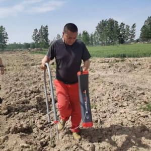 埋地管道檢漏儀使用現(xiàn)場(chǎng)